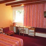 Logis Atrium Golbey Szálloda