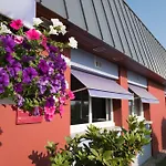 Logis Atrium Golbey Szálloda