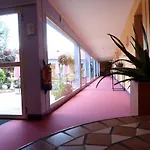 Logis Atrium Golbey Szálloda Épinal