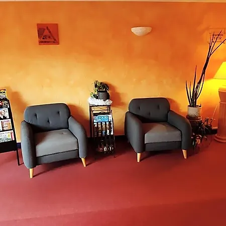 Logis Atrium Golbey 호텔 에피날