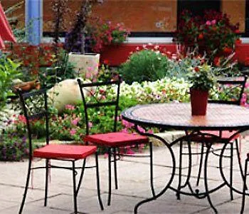 فندق Logis Atrium Golbey إبينال