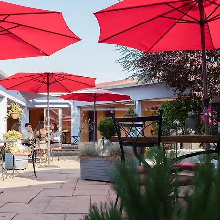 Hotel Logis Atrium Golbey 2*