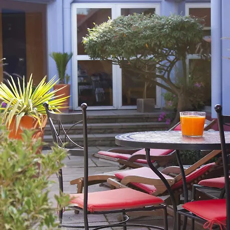Logis Atrium Golbey Chavelot Hotel