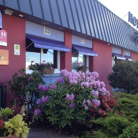 Logis Atrium Golbey Отель Эпиналь