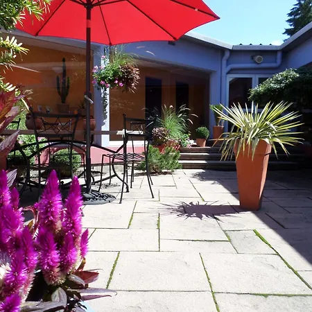 Отель Logis Atrium Golbey Эпиналь