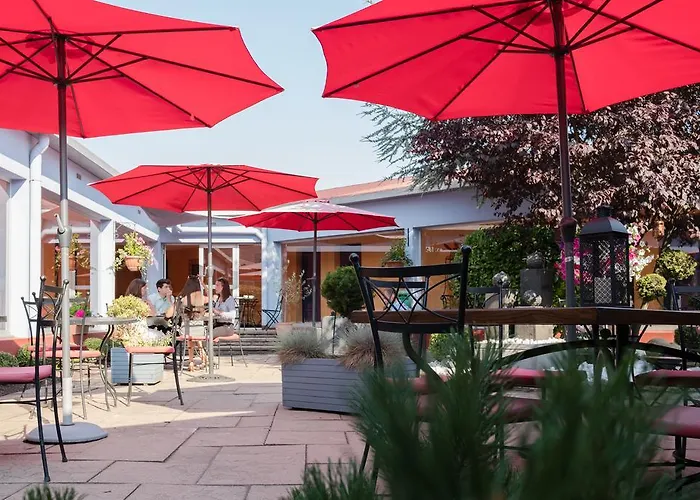 Hotel Logis Atrium Golbey 2*