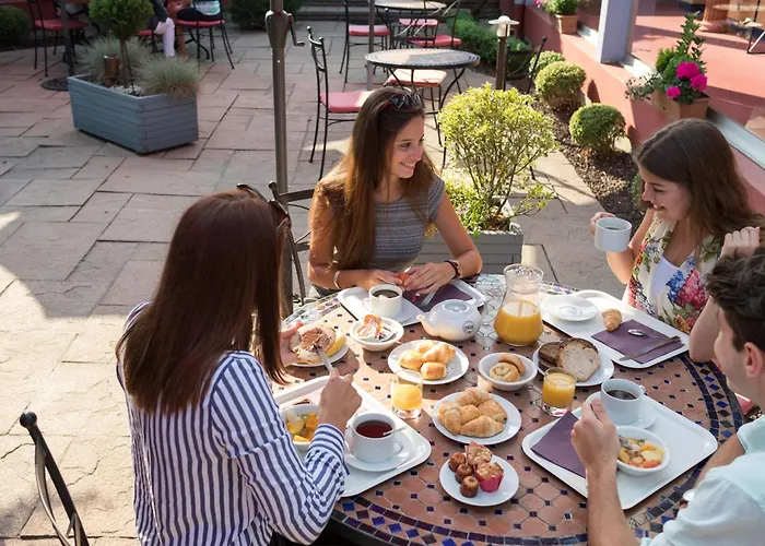 Logis Atrium Golbey 2* Эпиналь