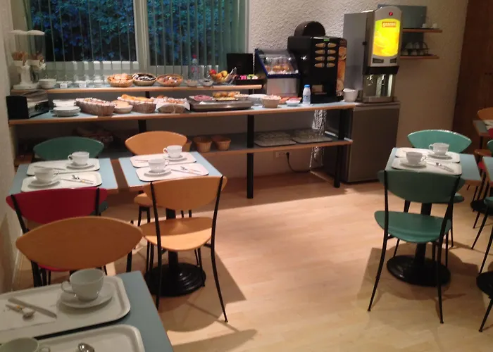 Logis Atrium Golbey Hotel