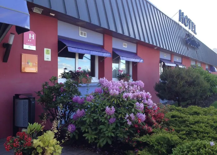 Logis Atrium Golbey Отель Эпиналь