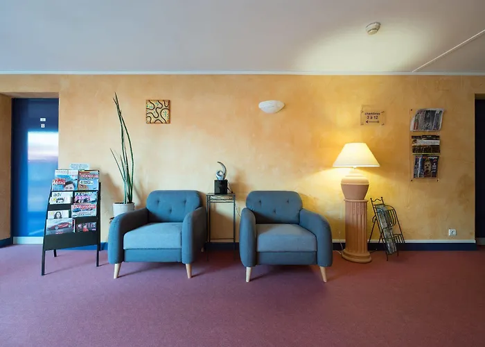 Hotel Logis Atrium Golbey 2*