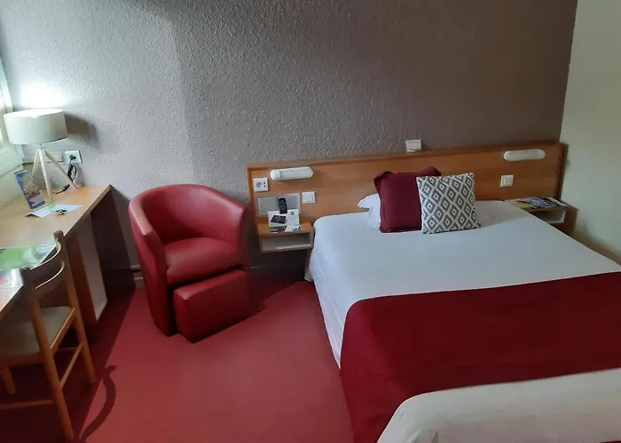 Hotel Logis Atrium Golbey